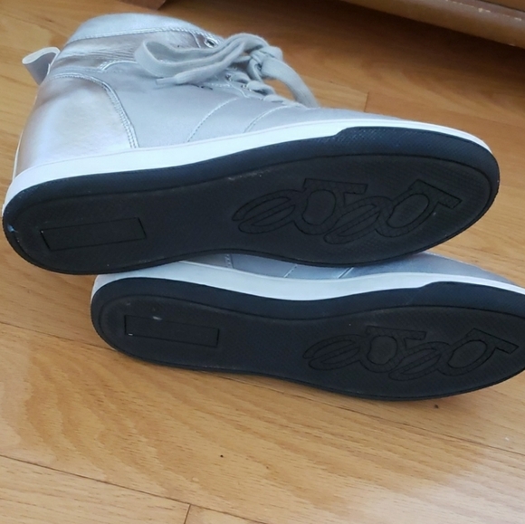 Bebe Silver Retro Charlane Sport High-Top Sneakers Size 9 - Picture 6 of 16